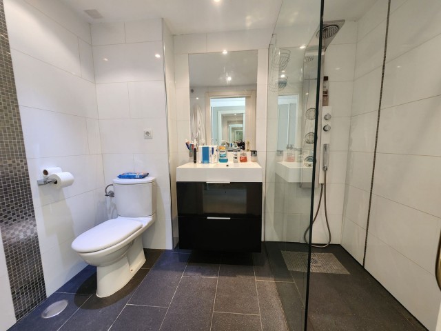 3 Bedrooms Apartment in Estepona