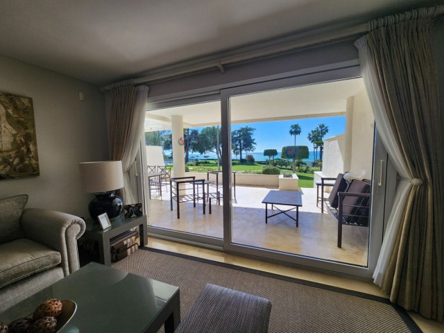 3 Bedrooms Apartment in Estepona