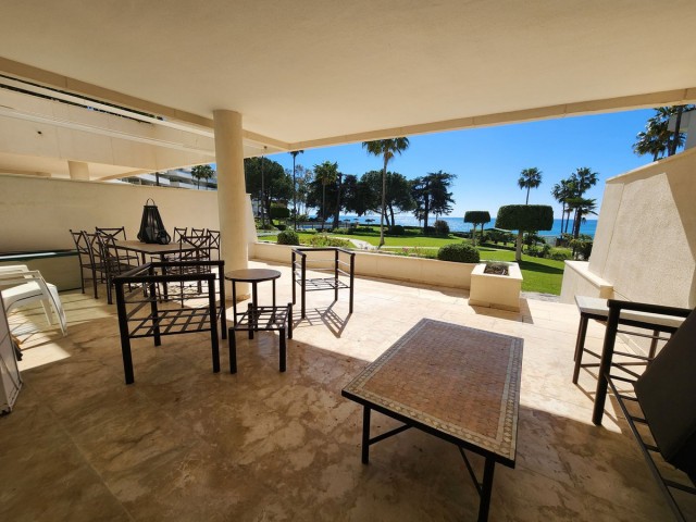 3 Bedrooms Apartment in Estepona