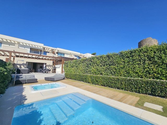 4 Schlafzimmer Reihenhaus in New Golden Mile