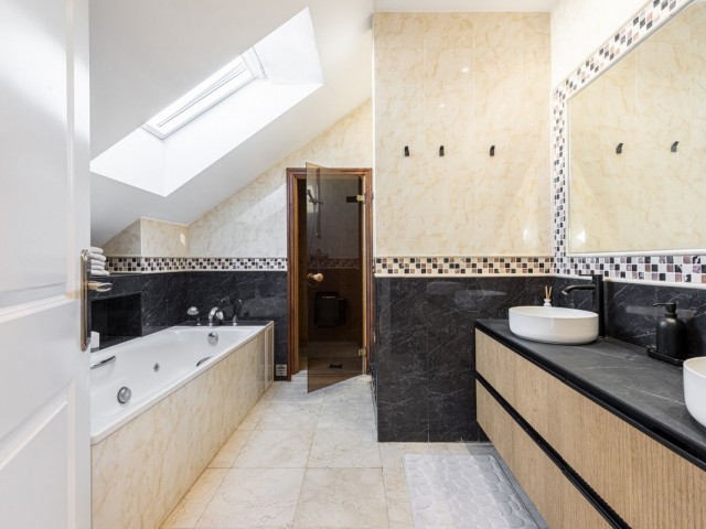 Kattohuoneisto San Pedro de Alcántara