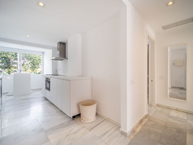 2 Bedrooms Apartment in Puerto Banús