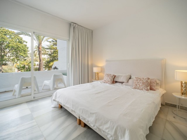 2 Bedrooms Apartment in Puerto Banús