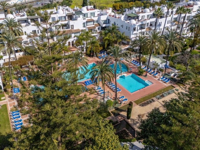 2 Bedrooms Apartment in Puerto Banús