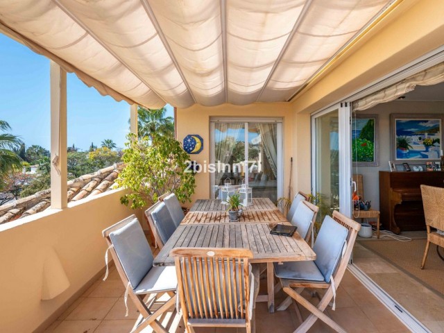 3 Bedrooms Apartment in Elviria