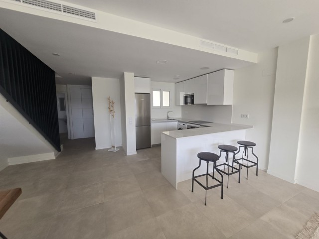 4 Schlafzimmer Reihenhaus in La Cala de Mijas