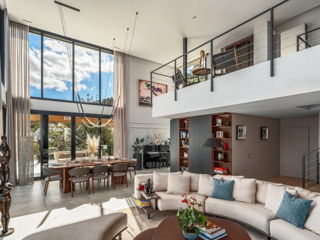 Villa con 6 Dormitorios  en Ojén