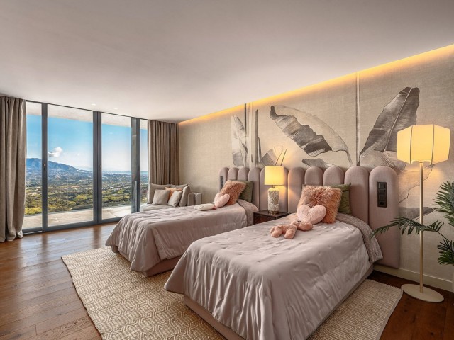 Villa con 6 Dormitorios  en Ojén