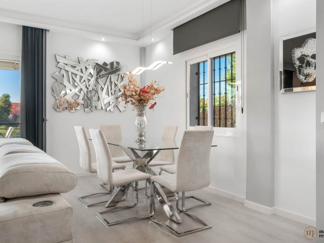 6 Bedrooms Villa in Marbella