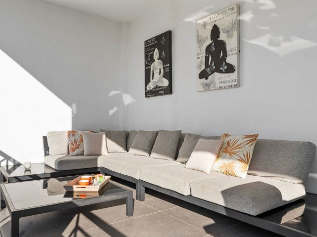 6 Bedrooms Villa in Marbella