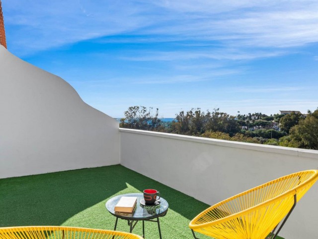 6 Bedrooms Villa in Marbella
