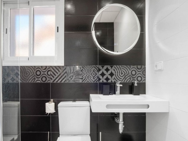 6 Bedrooms Villa in Marbella