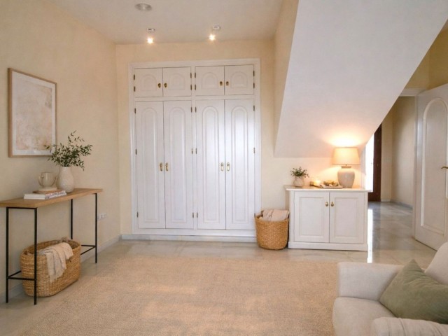 4 Makuuhuoneen Rivitalo Mijas