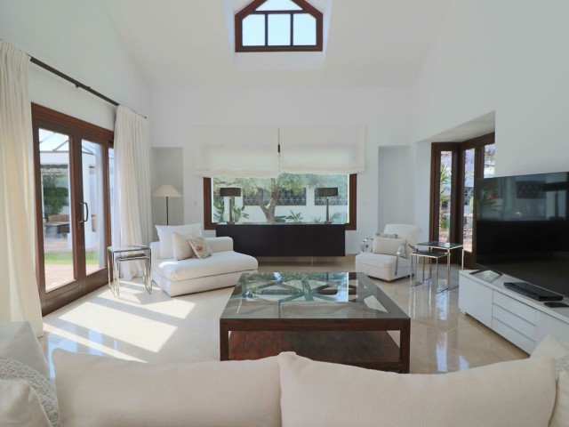 5 Schlafzimmer Villa in Guadalmina Alta