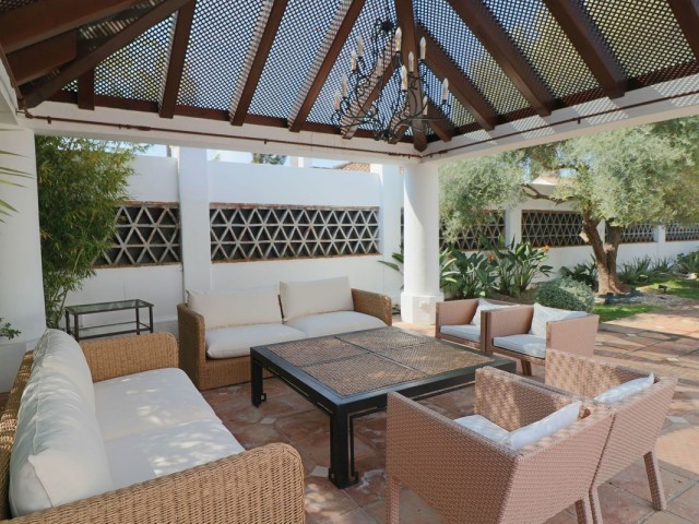 5 Schlafzimmer Villa in Guadalmina Alta
