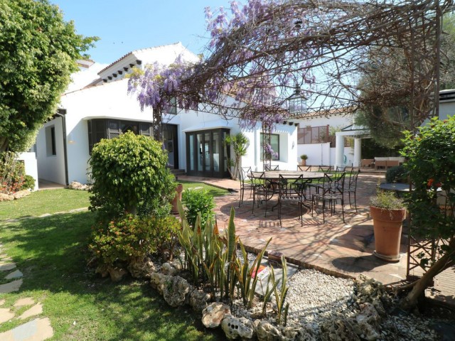 5 Schlafzimmer Villa in Guadalmina Alta