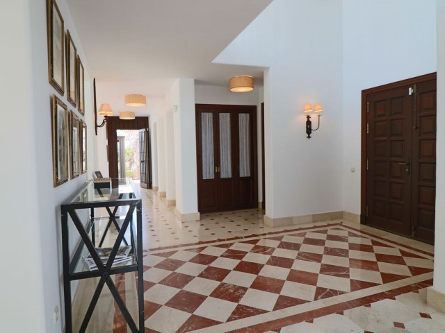 5 Schlafzimmer Villa in Guadalmina Alta