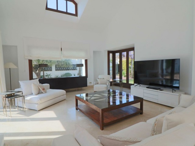 5 Schlafzimmer Villa in Guadalmina Alta