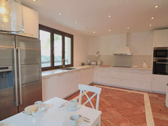 5 Schlafzimmer Villa in Guadalmina Alta