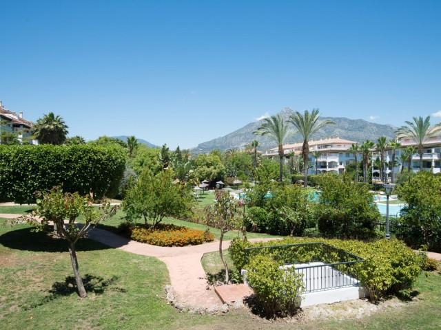 3 Schlafzimmer Apartment in Nueva Andalucía