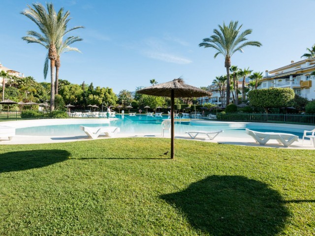 3 Schlafzimmer Apartment in Nueva Andalucía
