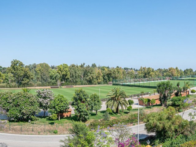 3 Schlafzimmer Apartment in Nueva Andalucía