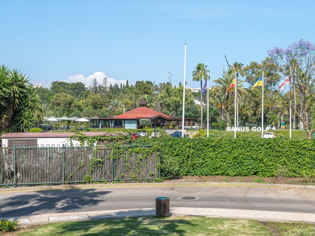 3 Schlafzimmer Apartment in Nueva Andalucía