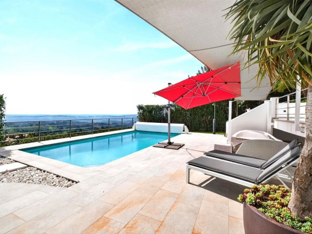 5 Makuuhuoneen Huvila Valtocado