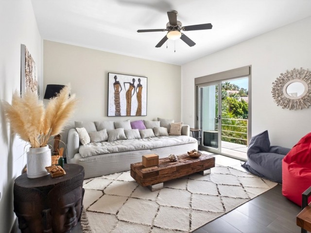 5 Makuuhuoneen Huvila Valtocado