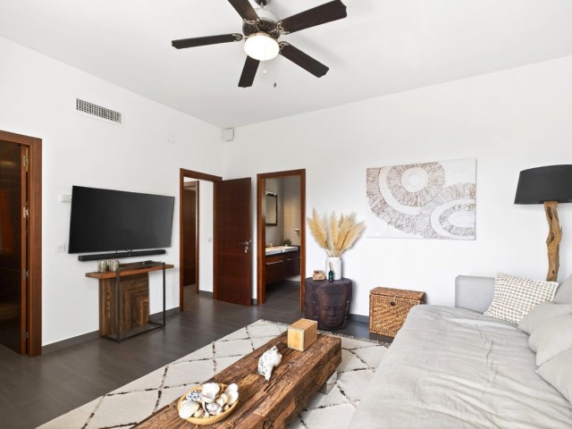 5 Makuuhuoneen Huvila Valtocado