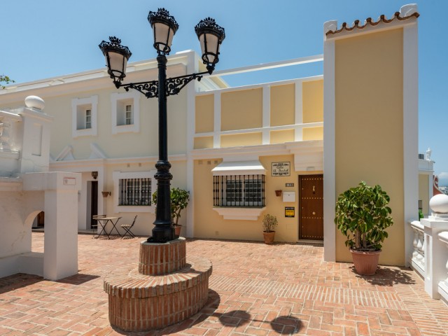 3 Slaapkamer Rijtjeshuis in Nueva Andalucía