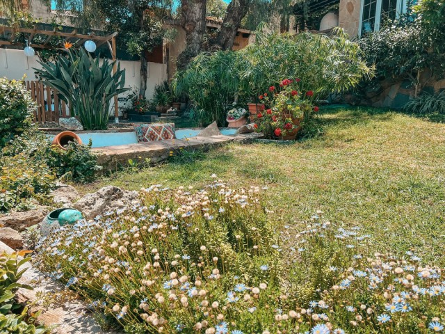 5 Schlafzimmer Villa in Nueva Andalucía