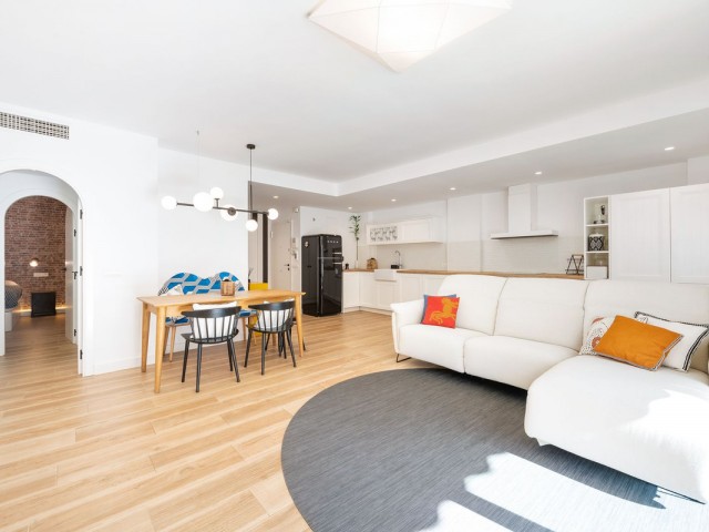 2 Bedrooms Apartment in Estepona