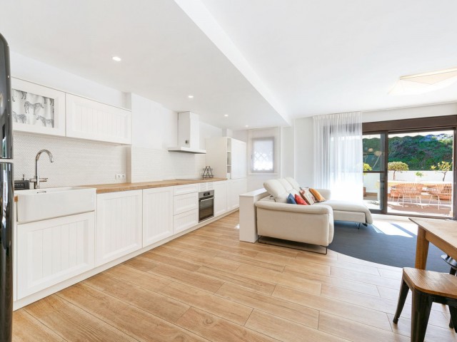 2 Bedrooms Apartment in Estepona