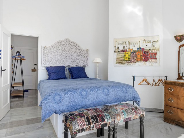 3 Bedrooms Townhouse in Estepona