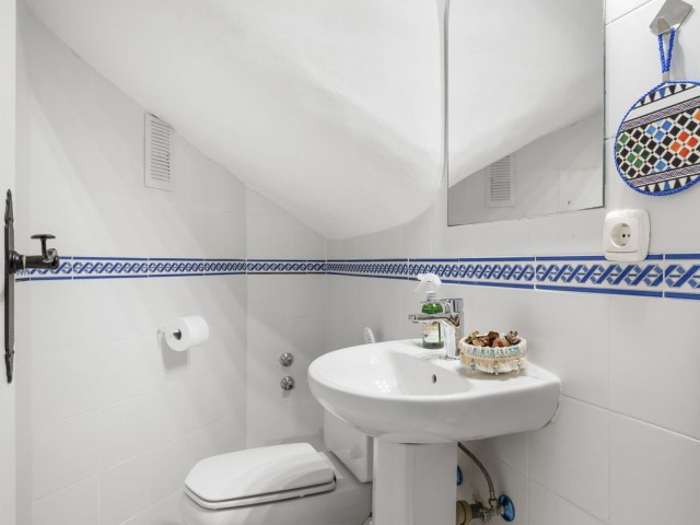 3 Bedrooms Townhouse in Estepona