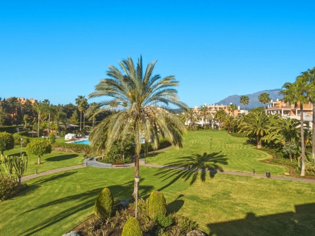 3 Bedrooms Apartment in Estepona
