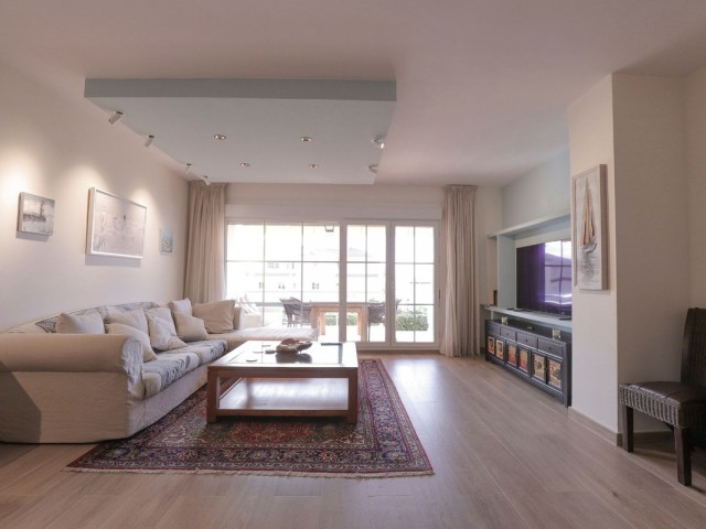 Lägenhet, Cabopino, R5348041