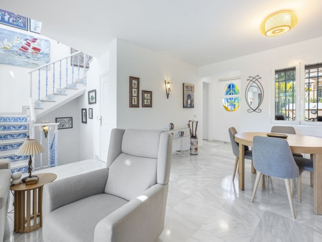 3 Bedrooms Townhouse in Marbella