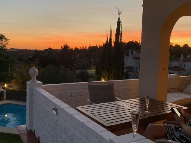 6 Bedrooms Villa in Mijas