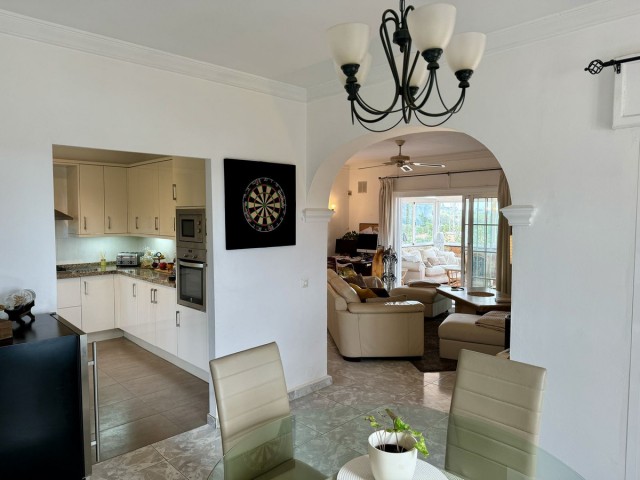 6 Bedrooms Villa in Mijas