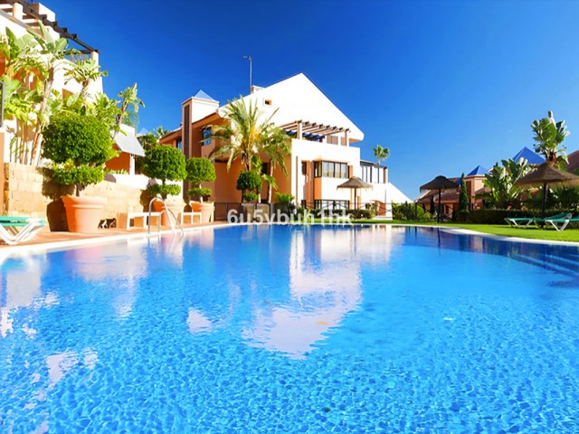Apartment, Calahonda, R5213353