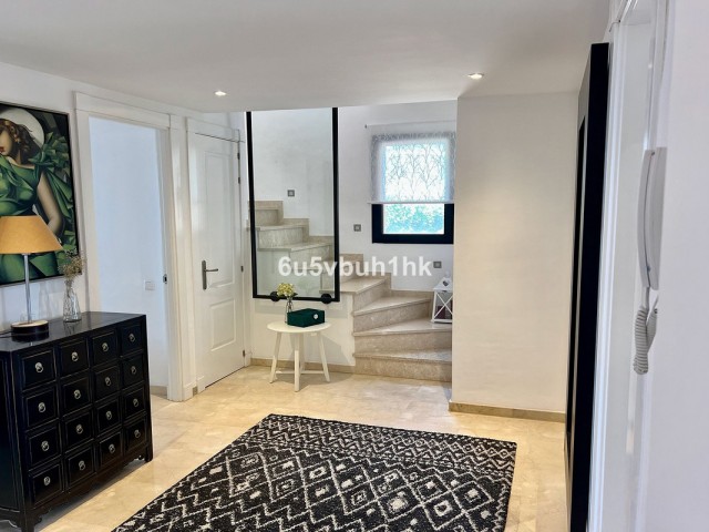 3 Bedrooms Apartment in Calahonda
