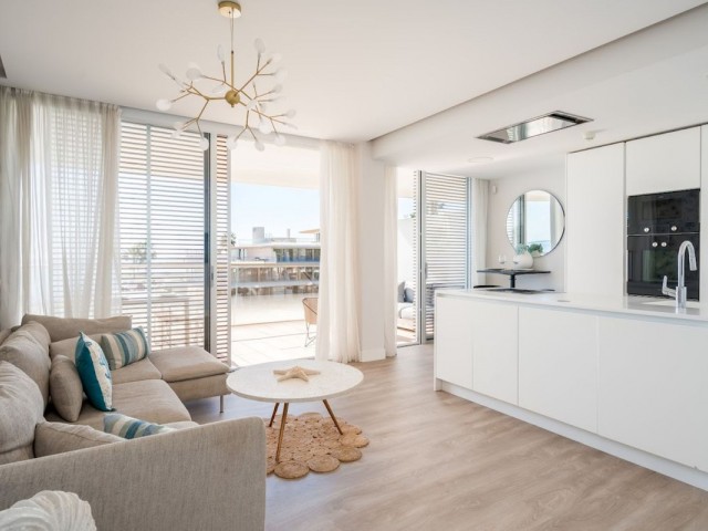 2 Bedrooms Apartment in Estepona