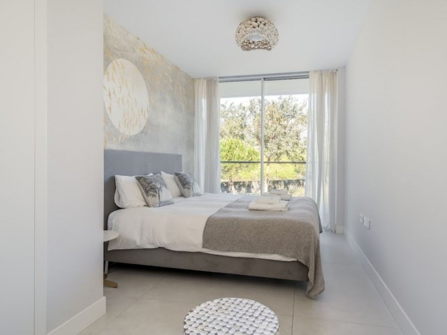 2 Bedrooms Apartment in Estepona