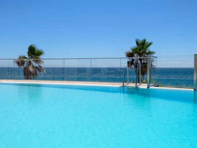 2 Bedrooms Apartment in Estepona