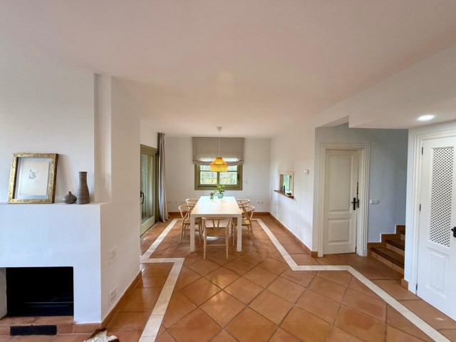 Maison mitoyenne avec 3 Chambres  à Sotogrande Alto