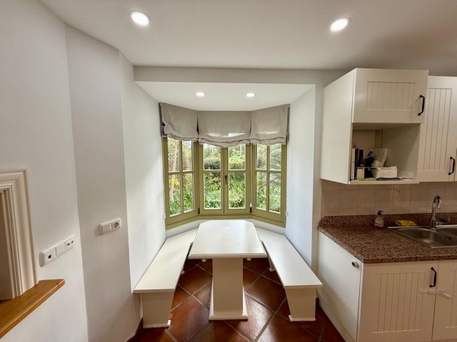 Maison mitoyenne avec 3 Chambres  à Sotogrande Alto