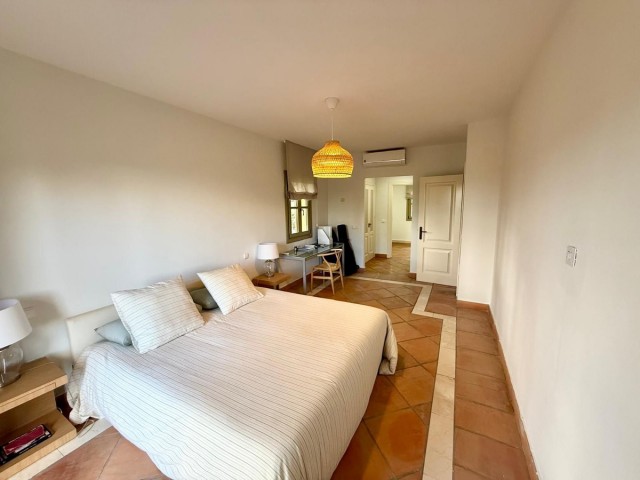 Maison mitoyenne avec 3 Chambres  à Sotogrande Alto