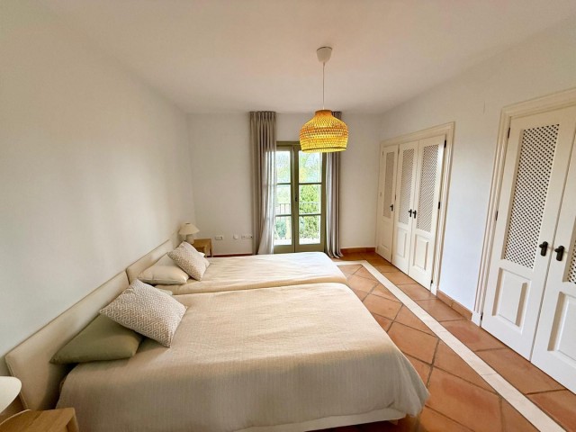 Maison mitoyenne avec 3 Chambres  à Sotogrande Alto